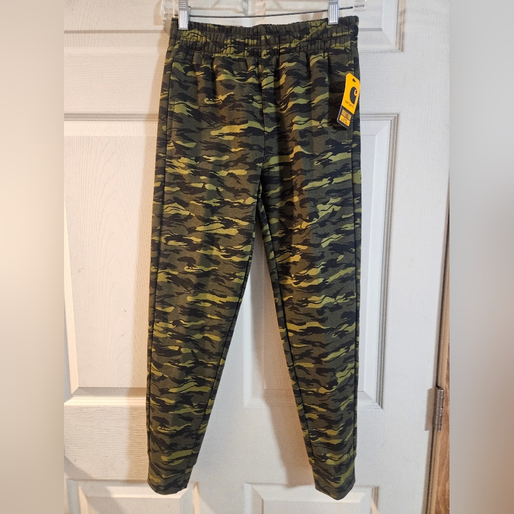 Carhartt Boys’ Fleece Camo Logo Sweatpants: GREEN: NEW WITH TAGS:  M (10/12)